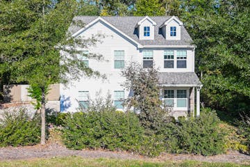 10813 FLINTSHIRE RD MINT HILL, NC 28227